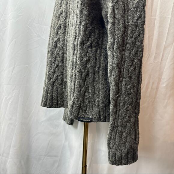 SALE!!! Abercrombie & Fitch Vintage Sweater Wool Cable Knit Dark Academia Size M - Picture 7 of 9